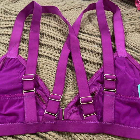 New without tags Honey lace front closure bra size Large - Picture 8 of 9